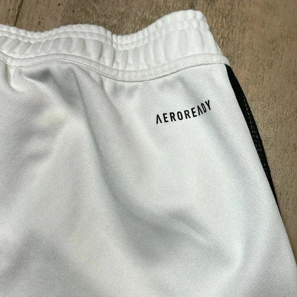 Adidas aero ready primegreen training pants, size Small, perfect condition. - Picture 5 of 7